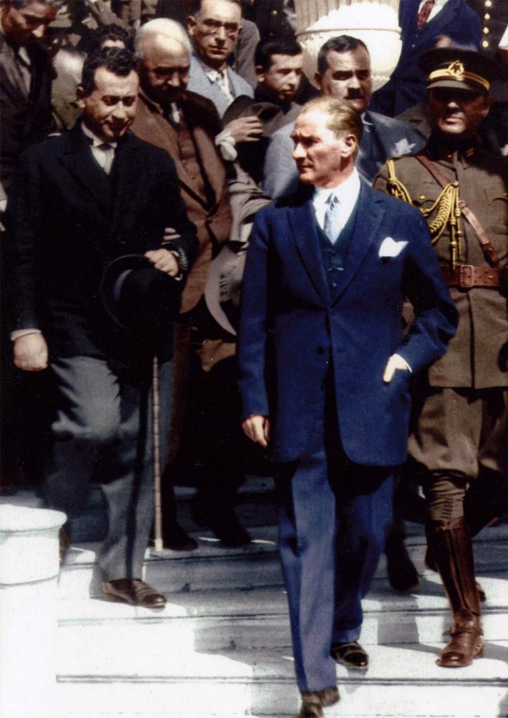 Atatürk Hakkında Bilinmeyenler