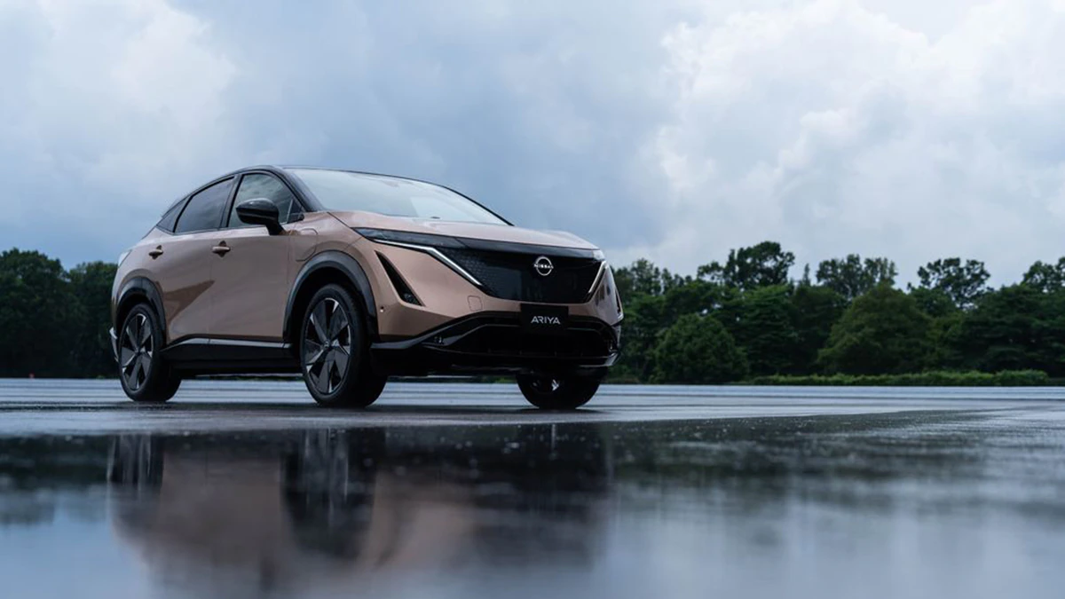 Nissan'ın Yeni Elektrikli SUV'u ile Tanışın: 2023 Nissan Ariya İncelemesi